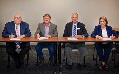 Presidents sign partnership agreement